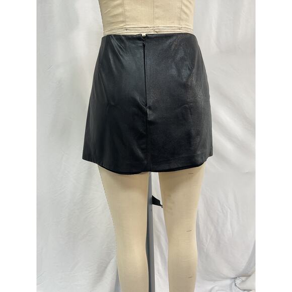 Amanda Uprichard x Revolve 'Dale' Black Polyester Skort Size L - Picture 3 of 5